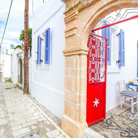 The Red Door In Koskinou Villa Koskinou  ภายนอก รูปภาพ