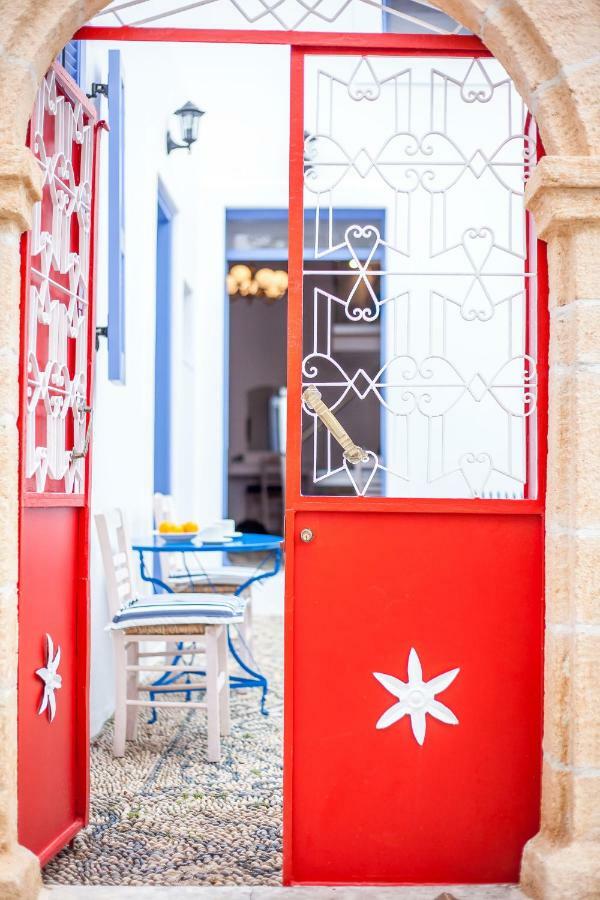 The Red Door In Koskinou Koskinou  ภายนอก รูปภาพ