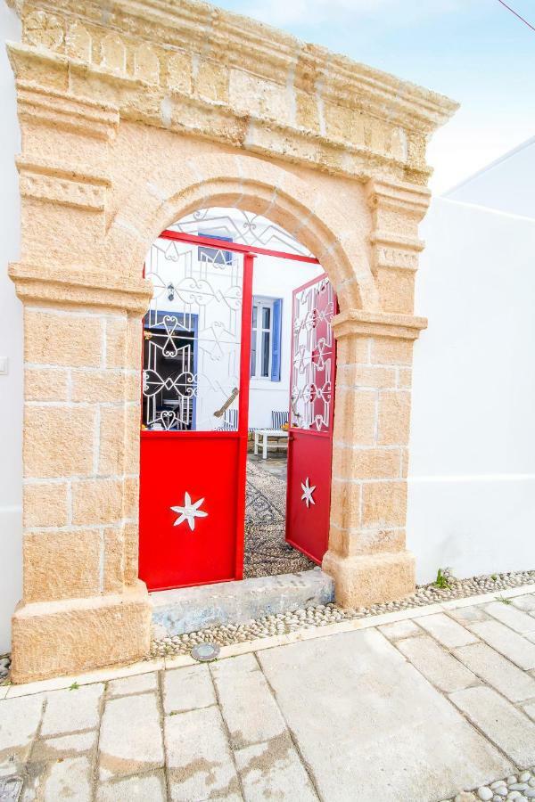 The Red Door In Koskinou Koskinou  ภายนอก รูปภาพ
